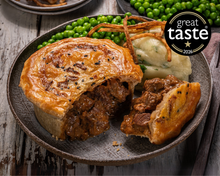 Load image into Gallery viewer, Limited Edition Yorkshire Steak, Filey Bay Whisky & Peppercorn Sauce Pie (Box of 6 x 250g)