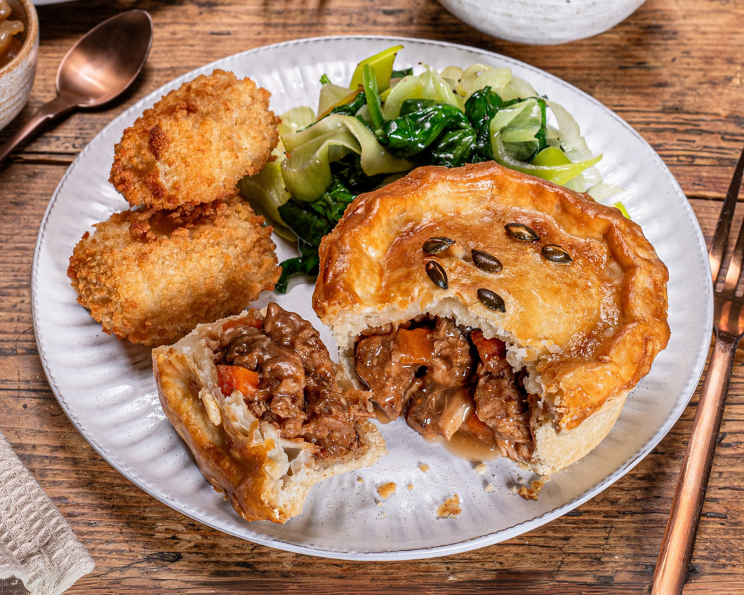 Slow Braised Yorkshire Pork, Ampleforth Abbey Cider & Chorizo Pie (Box of 6 x 250g)